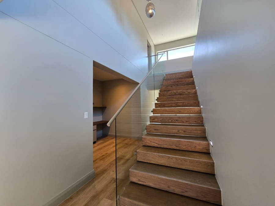 4 Bedroom Property for Sale in Outeniqua Strand Western Cape